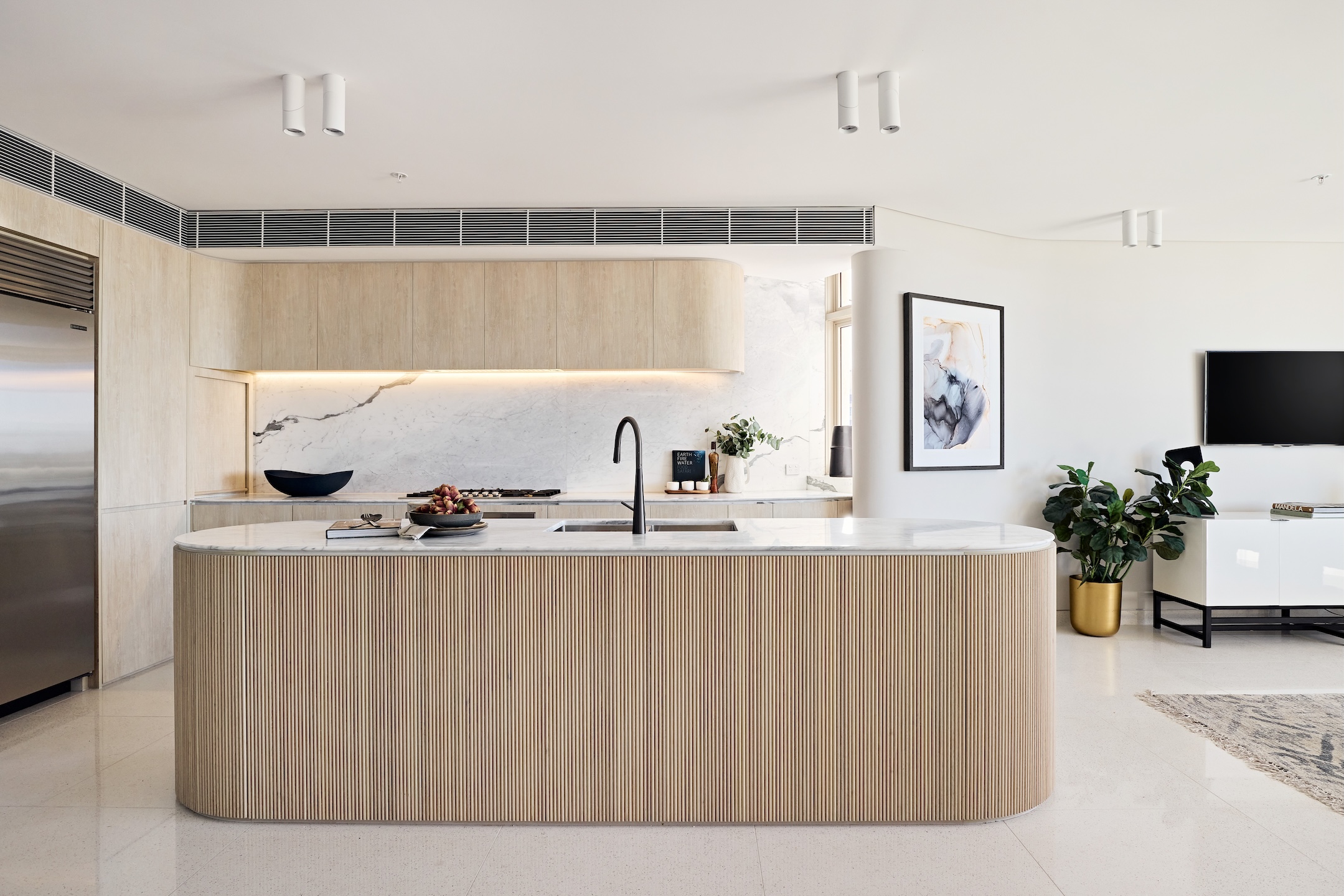 007_CBRE – 15-21 WAVERLEY CRES BONDI JNCT